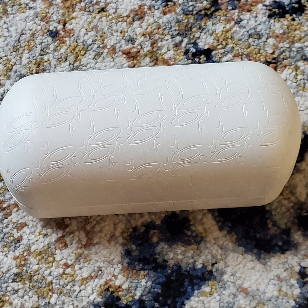 Oakley Glasses Case - Picture 2 of 3